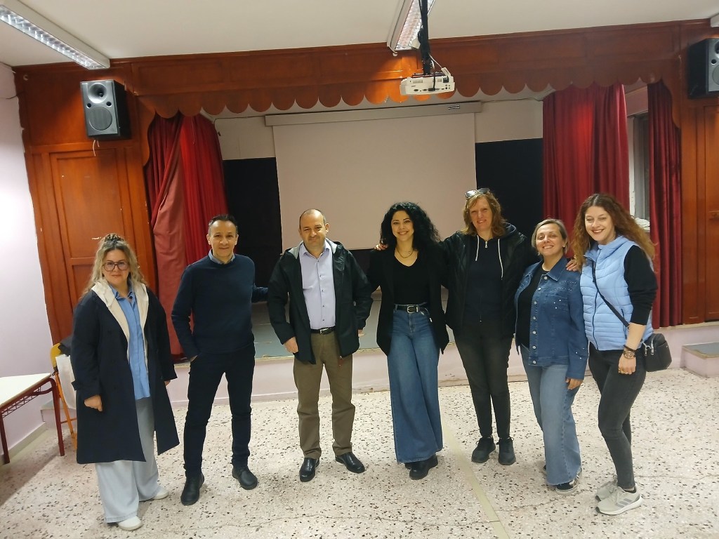 Ομιλία κ. Θειακούλη & κ. Χατζηπαντελή στο 23ο Δημοτικό Σχολείο Καλλιθέας με θέμα τη διαχείριση της συμπεριφοράς των παιδιών&nbsp;(29/3/2025)